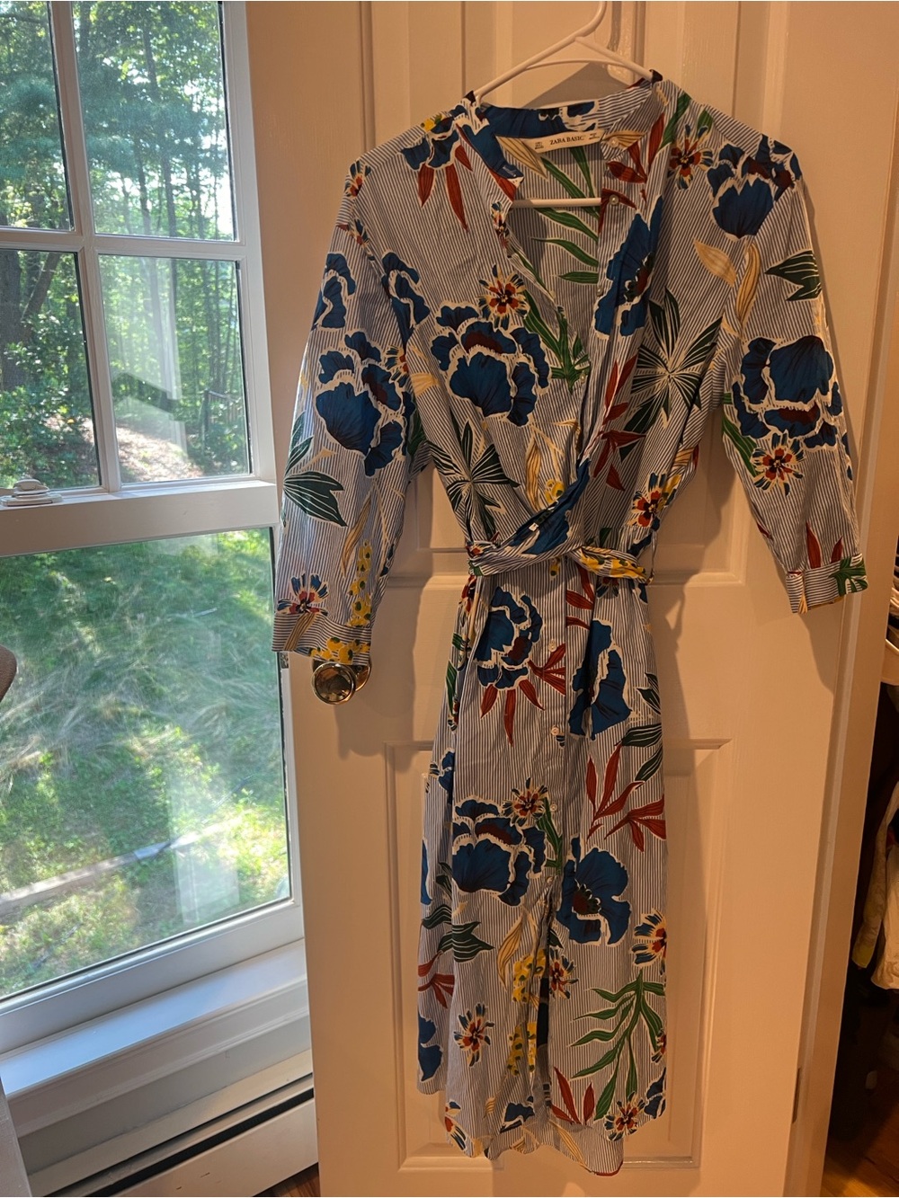 Floral Blue Tie-Waist Midi Dress - Picture 7 of 9